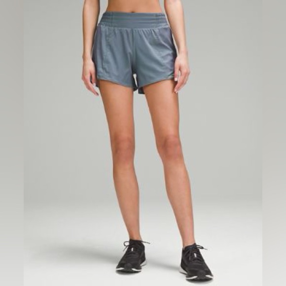 Lululemon Hotty Hot HR short - NWT rare 4” iridescent